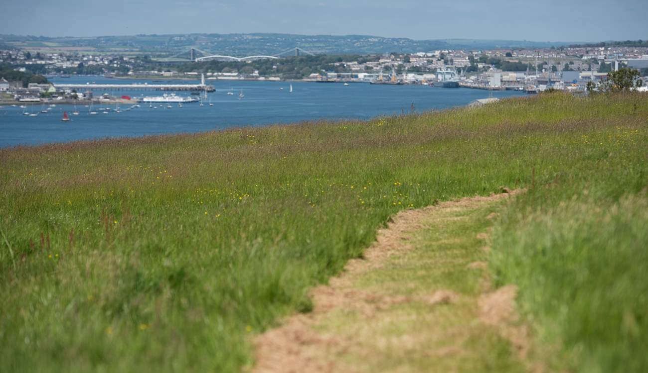 Take a stroll in the meadow and fall in love with the location of your hideaway. 
