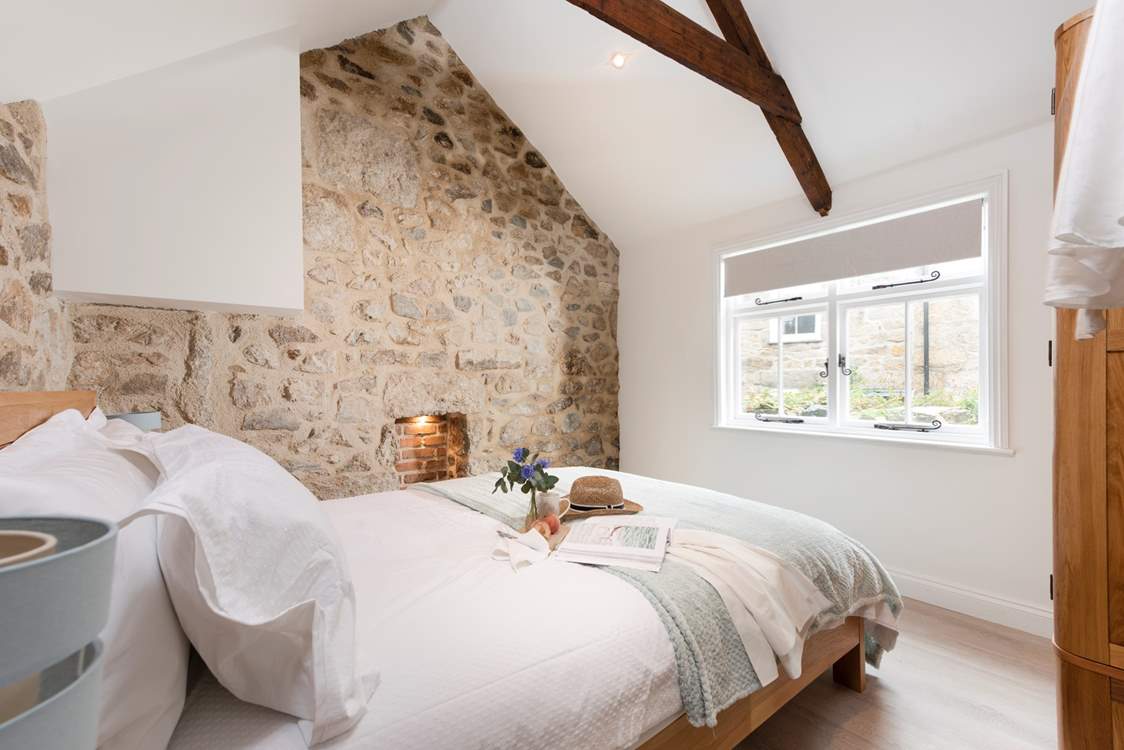 Once an old pilchard press, it has been lovingly refurbished to offer a chic and cosy retreat for four lucky guests.