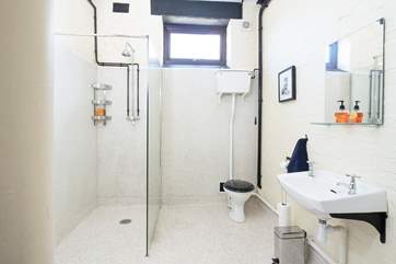 The shower-room will take you back in time....