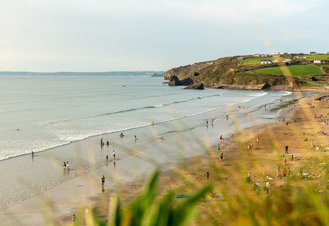 The golden sands of Broad Haven Beach are very nearby. The perfect family beach with cafes, restaurants, rock pools and amazing sunsets. 