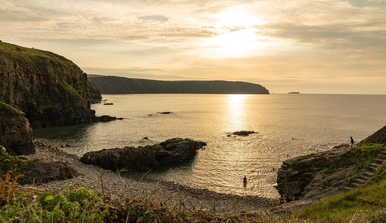 Wander up The Point in Little Haven for magnificent sunsets.
