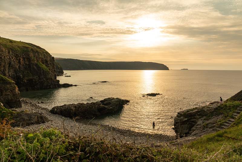 Wander up The Point in Little Haven for magnificent sunsets.