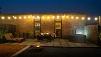 Spend the evening under Pembrokeshire's celebrated starry skies. Make wonderful memories in Officers' Quarters. 