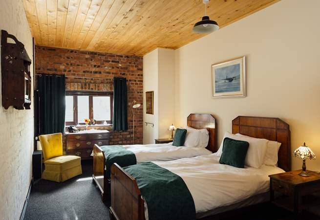 A sweet twin or super-king 'zip and link' bed. Please state which you would prefer when booking. 