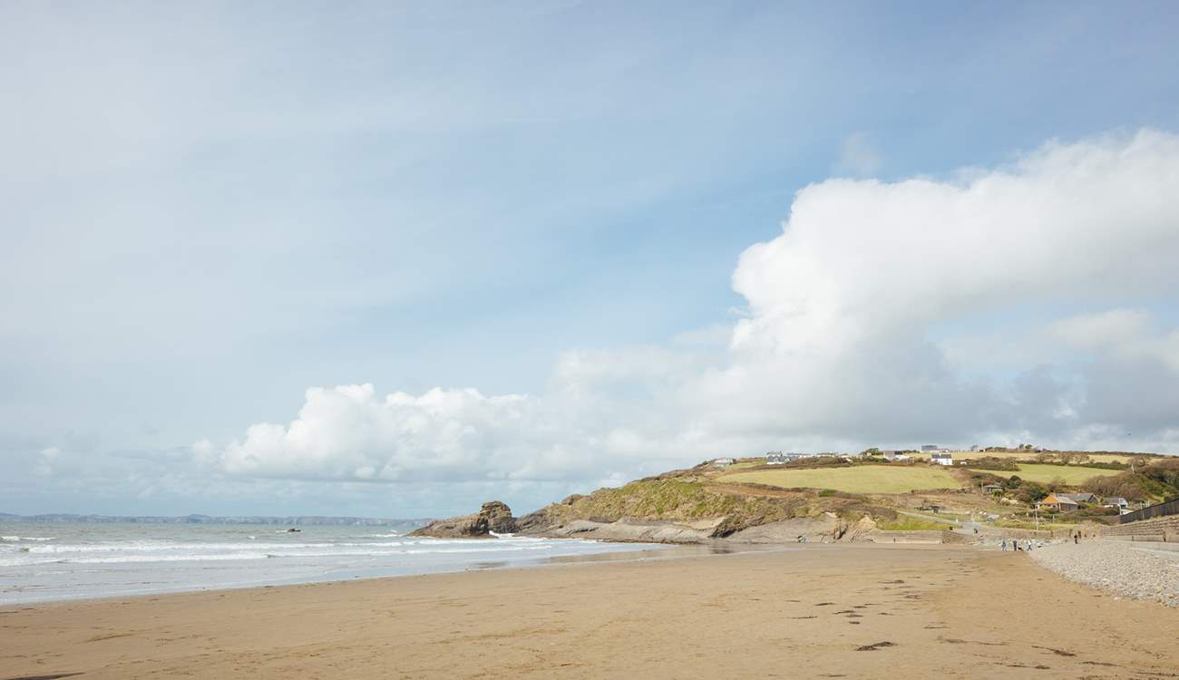 The golden sands of Broad Haven Beach are close by. The perfect family beach with cafes, restaurants, well-stocked supermarket, rock pools, and amazing sunsets. 