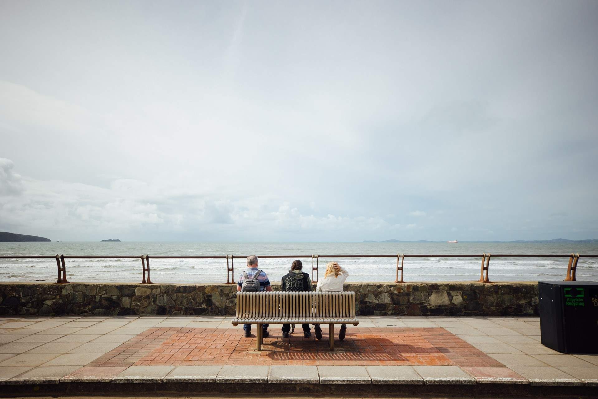 Enjoy fish and chips and ice-creams, taking in the sea air and far reaching views on the sea front in Broad Haven. The perfect spot for magnificent sunsets. 