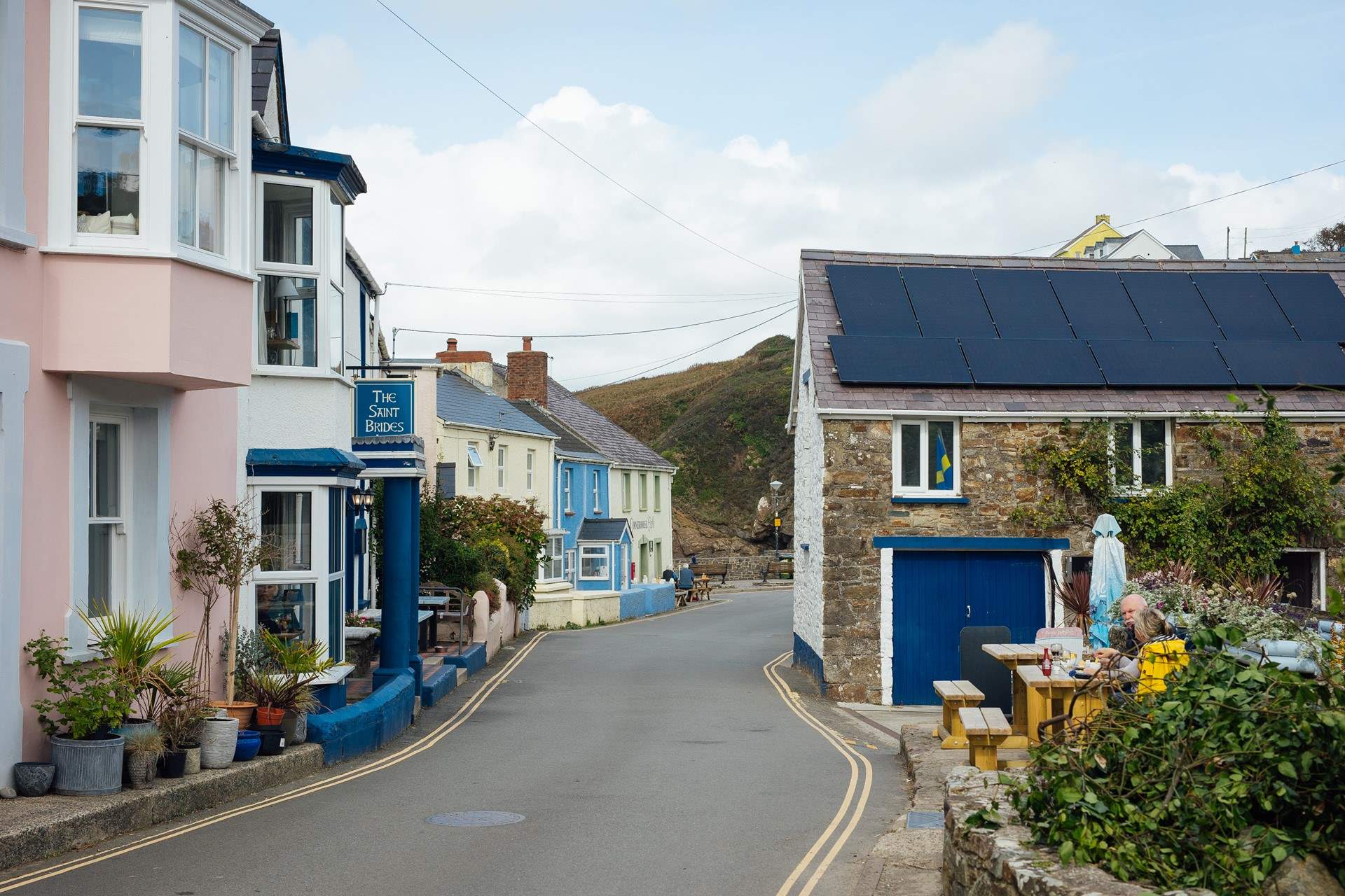 Walk the coast path to the pretty seaside village of Little Haven, or take the very short drive. You will discover a sandy beach and many good eateries. At low tide stroll across the beach to Broad Haven. 