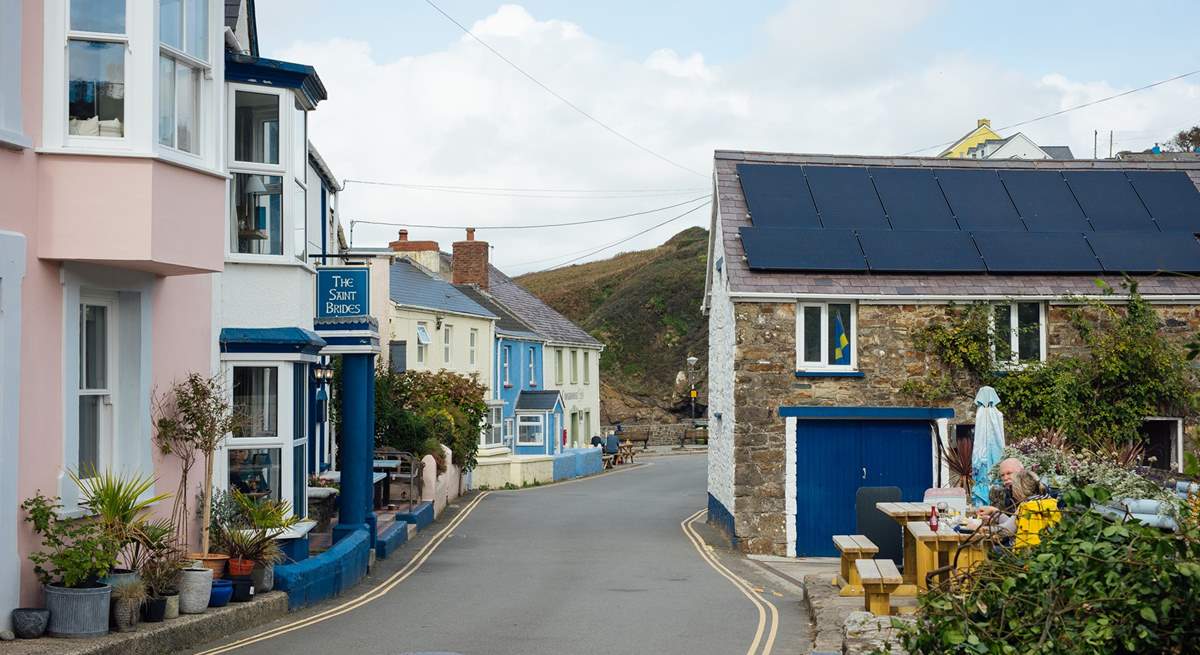 Walk the coast path to the pretty seaside village of Little Haven, or take the very short drive. You will discover a sandy beach and many good eateries. At low tide stroll across the beach to Broad Haven. 