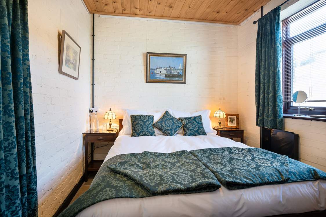 A peaceful night's sleep is promised at this idyllic location.