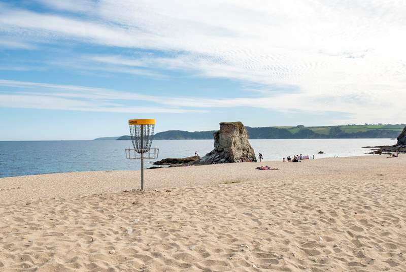 Try your hand at frisbee golf on the beach - it's great fun!