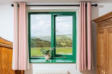 Imagine waking up to this view!