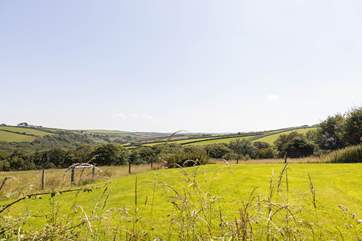 Surrounded by open fields and glorious countryside, Warner Cottage is the perfect place to relax and recharge.