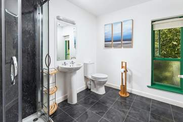 The shower-room, ideal after a day out and about.