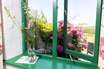 Oh so pretty and the morning view will delight.