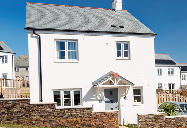 Step inside Kaja, our pretty cottage for six in the village of Tintagel.