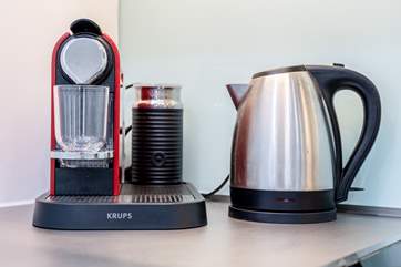 The perfect start to the day, tea or coffee anyone?