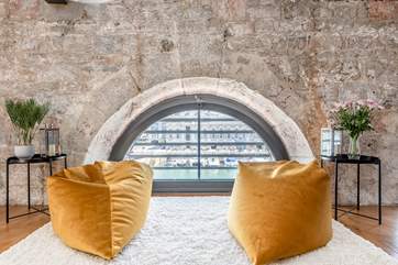 The perfect spot to read your book with a view over the harbour.