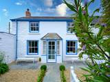 Pentillie is a beautiful, traditional stone-built Cornish cottage situated in the pretty village of Veryan Green.