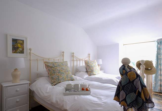 Imagine waking in lovely bedroom 2.