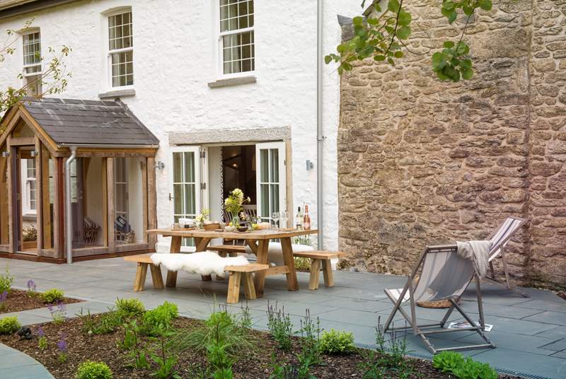 The terrace in the front garden is the perfect spot for dining in the best of the Cornish sunshine.