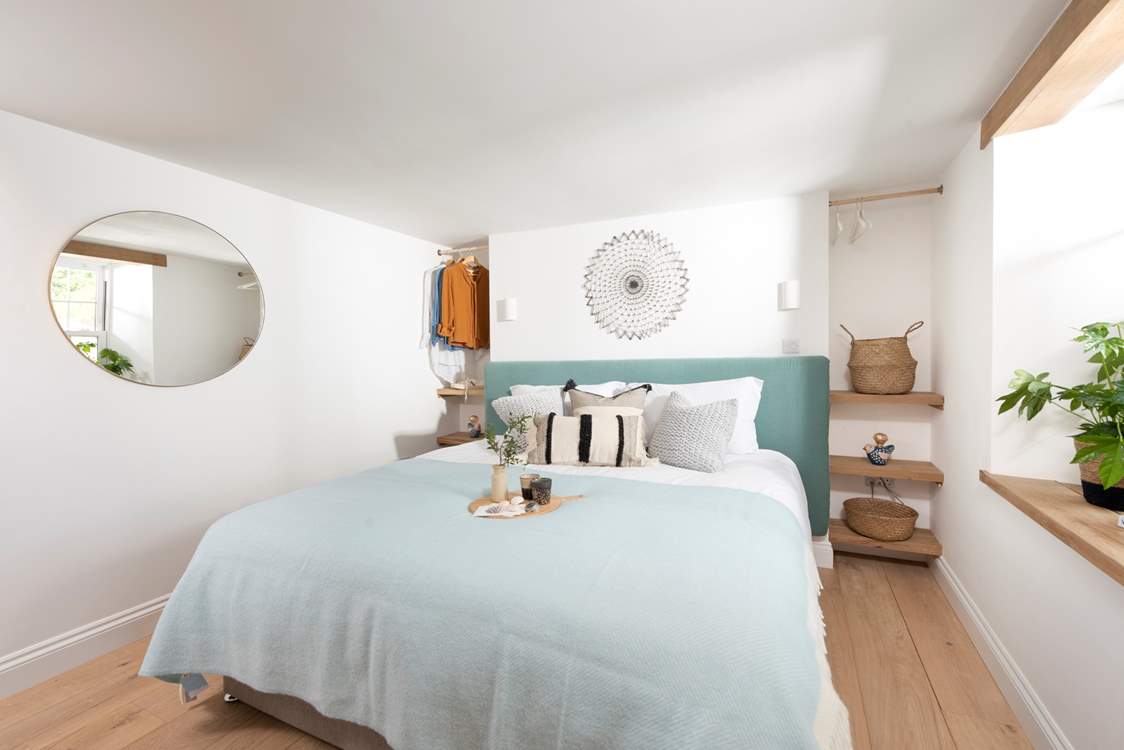 Bedroom 1 can be made up as a super-king bed or twins.