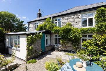 Welcome to Riversleigh Cottage.