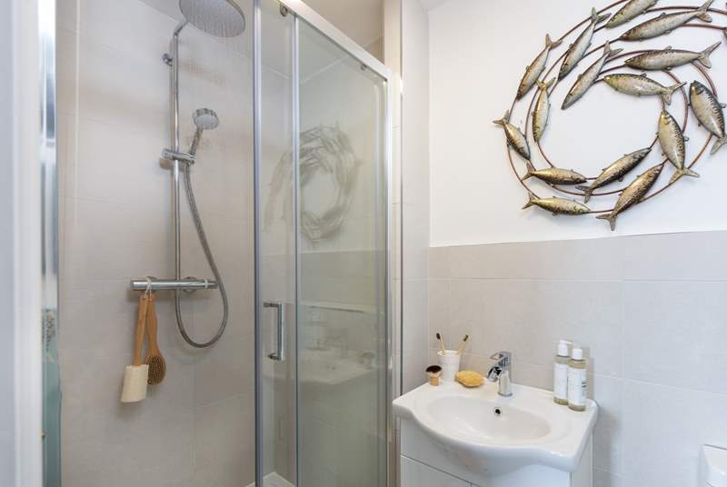 The family shower-room is located on the first floor. 
