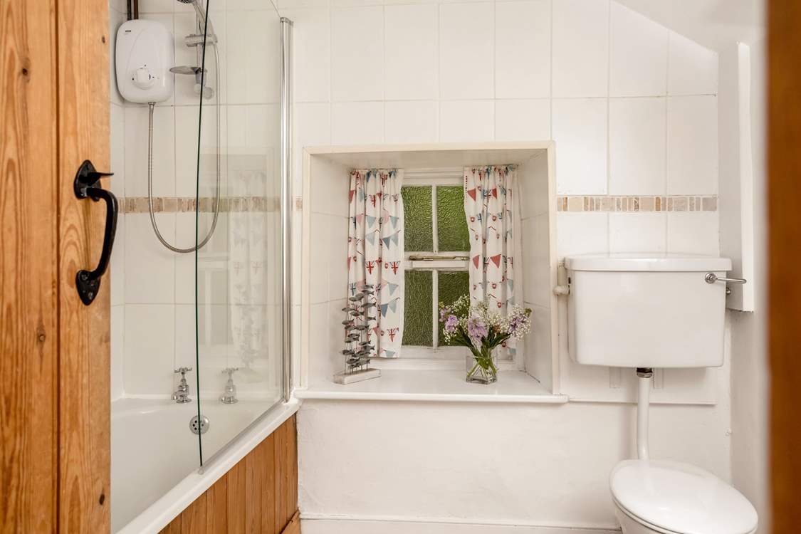 The family bathroom.