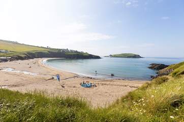 Challaborough beach is just a stone's throw away.