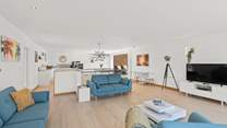 This fabulous ultra modern abode is beautifully furnished.