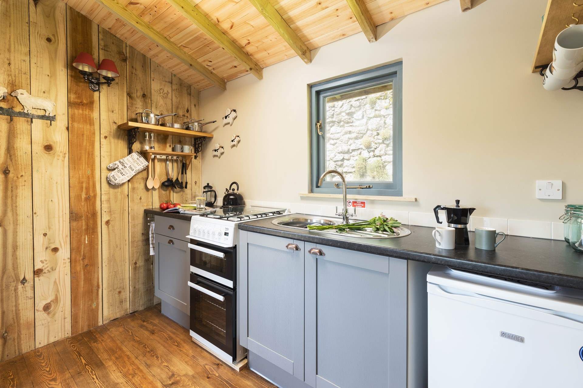 The kitchen is well-equipped. 