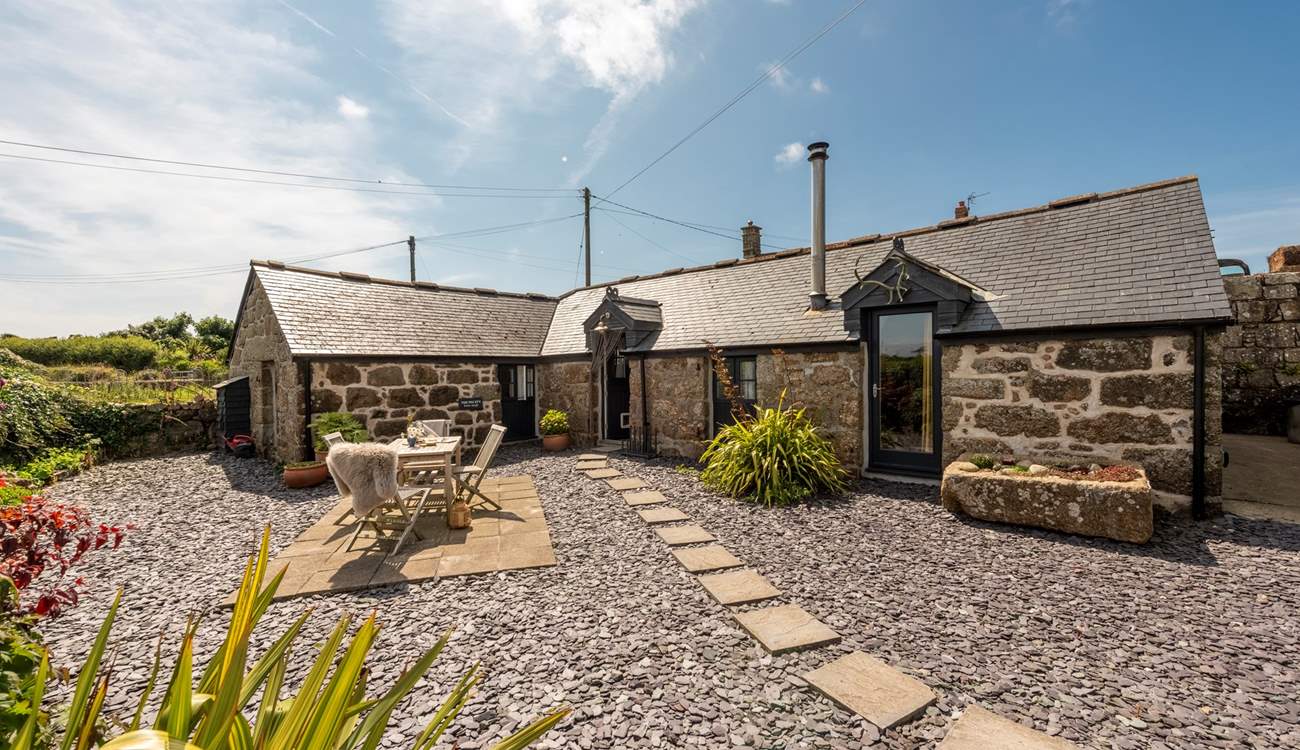 Countryside charm and vintage elegance rolled into one,  welcome to The Pigsty.