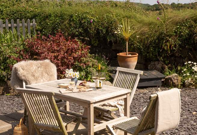 The most dreamy set up after a day exploring the Cornish countryside. 