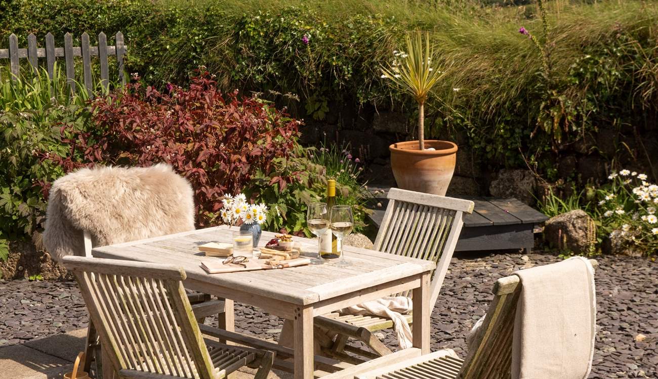 The most dreamy set up after a day exploring the Cornish countryside. 