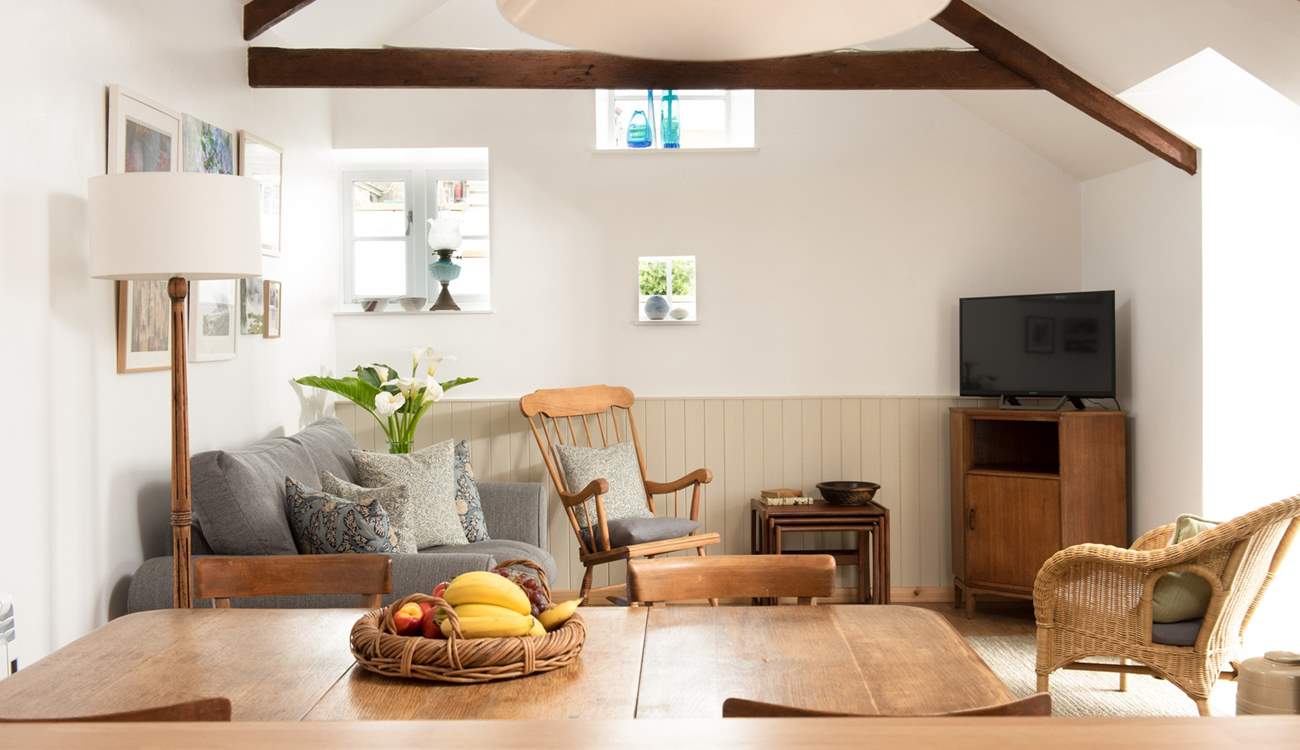 The gorgeous sitting-area.