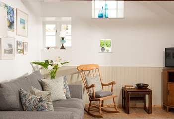 The Pigsty has a wonderful sitting-area with a stable-door that leads out onto the patio.