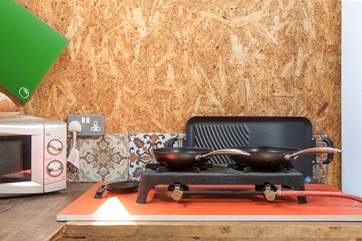 A glamping kitchen of dreams. Everything you need to prepare a tasty meal for two!