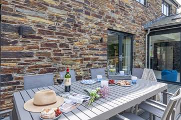 Time to light the barbecue and enjoy a spot of al fresco dining at Holly Tree House.
