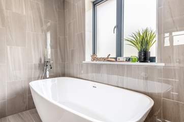 A bubble bath after a full day exploring sounds perfect.
