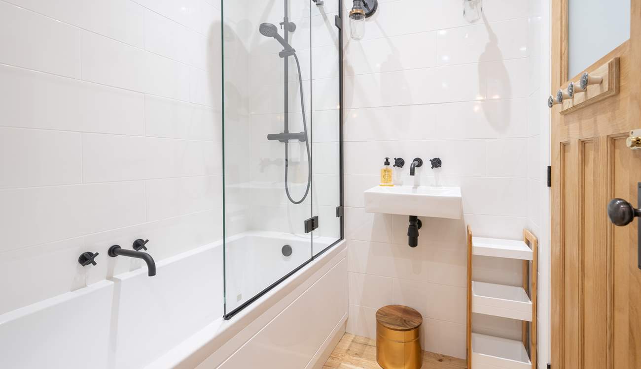 The first floor family bathroom. 