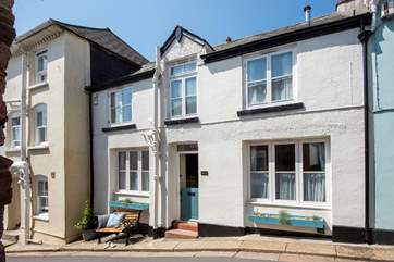 Little Stables is waiting to welcome you to the charming village of Kingsand.