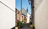 Kingsand, along with its adjoining village Cawsand, has delightful little streets and alleyways. - Thumbnail Image