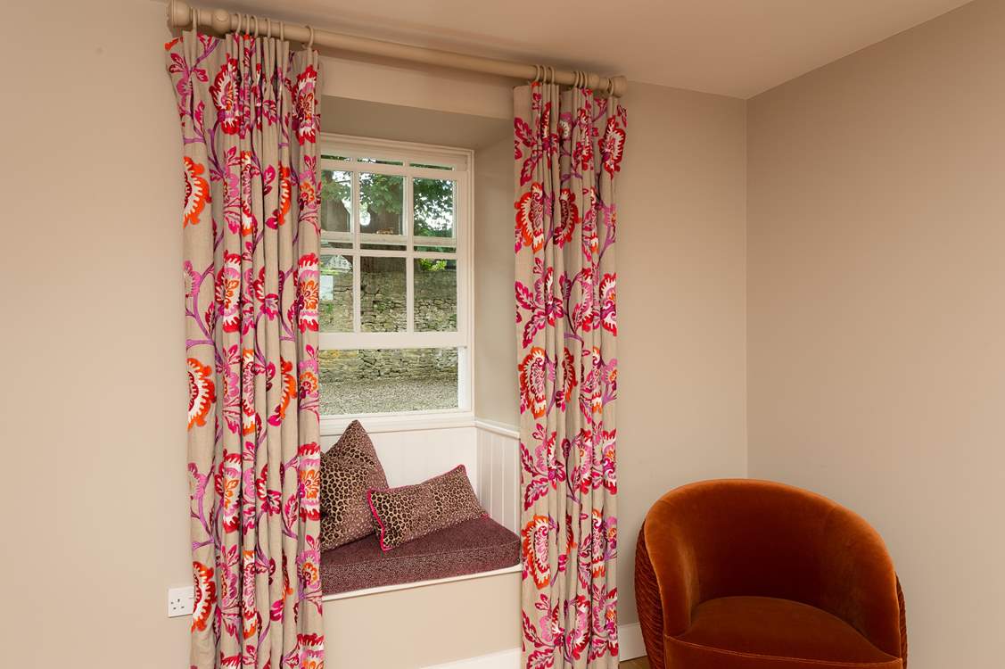 Hide away in this cosy corner.