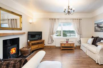 Light up the log-burner and gaze at the pretty views of the waterway.