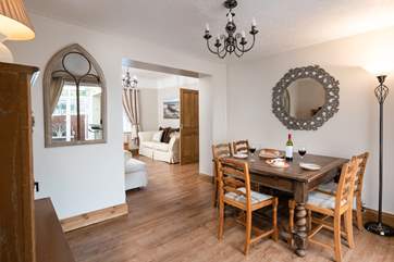 The lovely open plan living space, perfect for sociable evenings.