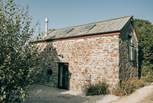 Located on Goonown Lane, Bower Barn sits down a charming and historic part of St Agnes (also loved by local walkers). The gravelled area is where you park your car. 