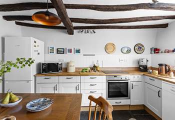 The delightful cottage kitchen-area.