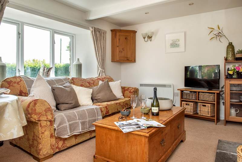 Snuggle up on the sofa after a day out exploring north Cornwall.