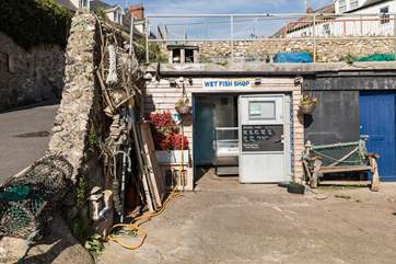 Call in to the wet fish shop on the harbour to stock up on holiday.