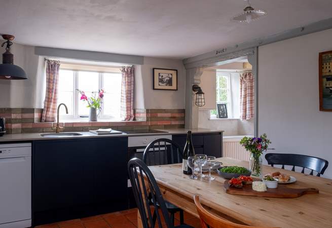The kitchen/dining room has everything you need for whipping up a family feast....